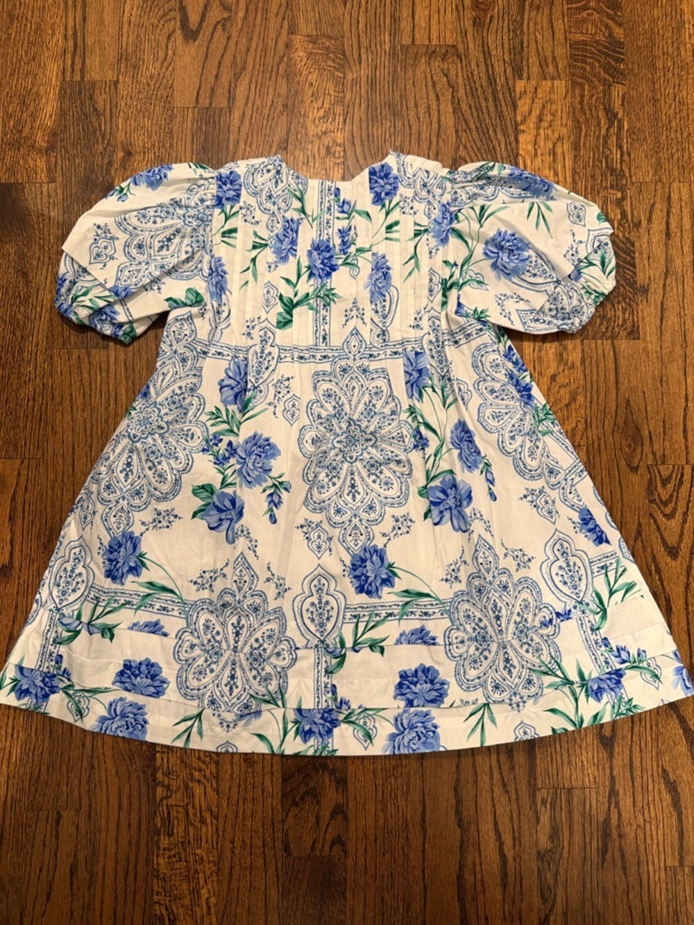 Jenkins Dress, Floral Medallion - Picture 5 of 5